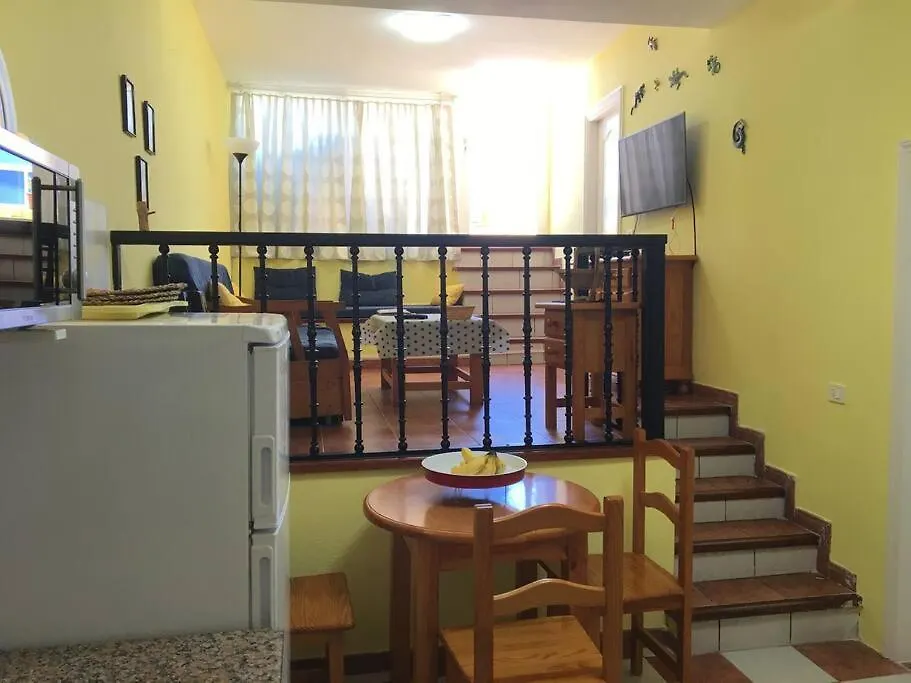 2 Bd Apartment With Stunning View 圣地亚哥港
